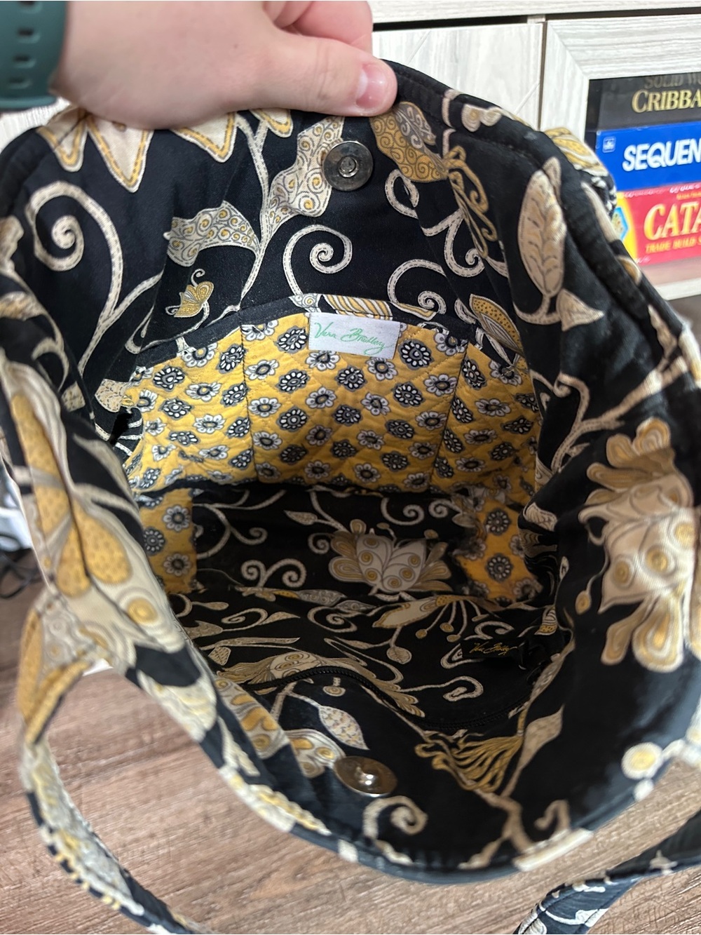 Vera Bradley Yellow Bird Shoulder Bag Tote Retired Pattern Quilted Black Yellow - Picture 3 of 3